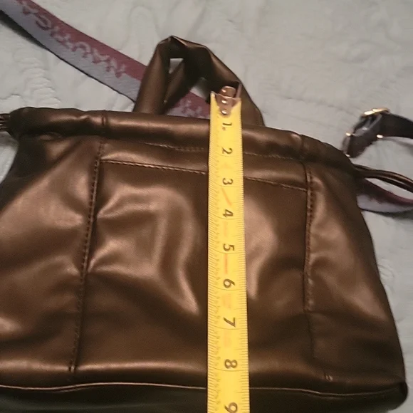 SOLD.....NAUTICA PURSE - Picture 6 of 10